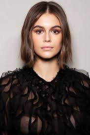 Man merkt, dass sich immer mehr damen für eine längere variante der bob. Bob Frisuren Der Choppy Bob Ist Die Trendfrisur Fur 2020