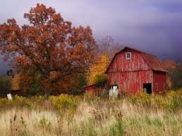 Holiday gift boxes make the perfect gifts for your hard to buy for friends, family and clients. Lorik S Wunderblog Fall Color Contest Barn Pictures Red Barns Barn Art