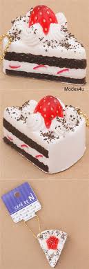 Small White And Dark Brown Cake With Strawberry Squishy Cafe De N Cake Squishy Strawberry Cakes Chocolate Sprinkles
