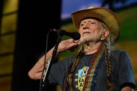 Legendary country singer willie nelson will release his latest album last man standing on april 27, 2018, and also turns 85 on april 29. Willie Nelson Neil Young John Mellencamp Dave Matthews Perform A Virtual Farm Aid Show American Blues Scene