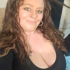 How can a single mom in Nashville get help with rent and diapers for her  baby?