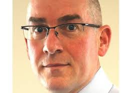 Malcolm Couch's Instagram, Twitter & Facebook