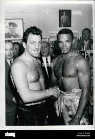 Eddie brian hi-res stock photography and images