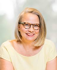 Prof Laura Arpiainen