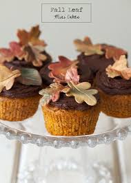 Cake It Pretty How To Make Fall Sugar Leaves Style Sweet Cupcake Recipes Fall Cakes Savoury Cake