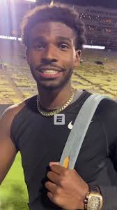 Shedeur Sanders watching BigXthaPlug race