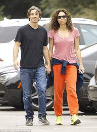 Minnie driver was never married, the closest she ever came to an engagement. Minnie Driver Married Novocom Top