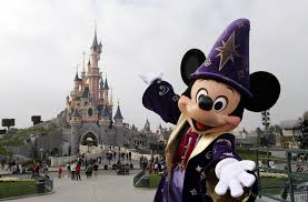 France 24 n'est pas responsable des contenus provenant de sites internet externes. Disneyland Paris Une Fermeture Qui Annonce Un Autre Confinement Debut 2021