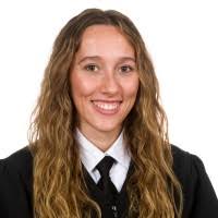 50+ perfiles de «Ana Monje»