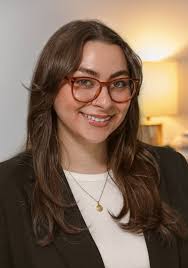 Nicole Cavallo's Instagram, Twitter & Facebook