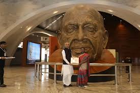 Dhaval Dave (@dhavaldavebjp) · Instagram 照片和视频