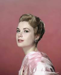 5 wykwintnych perfum noszonych przez Marilyn Monroe, Grace Kelly i inne  ikony piękna XX wieku