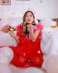 Collection by alisa cer • last updated 12 days ago. Photoshoot Ideas At Home