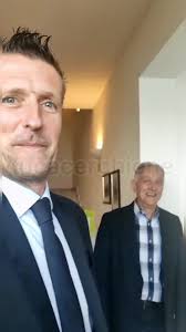 Incredibile scherzo di un papà con il figlio