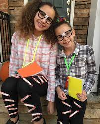 gracie olivia sister songs kids outfits best friend photoshoot