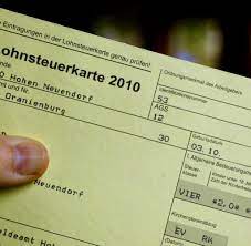 Eine neue lohnsteuerkarte 2020 beantragen muss jeder beim ordnungsamt, dessen persönlichen verhältnisse sich z.b. Ende Einer Ara So Funktioniert Die Neue Lohnsteuerkarte Welt