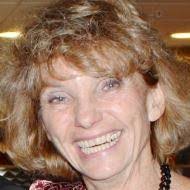 Joanne Boyer's Instagram, Twitter & Facebook