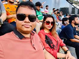 Someone who is willing to work for a better future. Someone with dreams.  Someone who takes responsibility, stays consistent, and doesn't run when  things get hard. 🌸