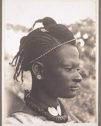 A Few Images Of Precolonial West African Women African Hairstyles African Women African American Hairstyles