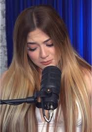 Brenda Lona's Instagram, Twitter & Facebook