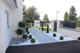 C est la raison pour laquelle une bonne idée aménagement jardin devant maison est toujours bienvenue. Design De Maison Amnagement Extrieur Devant Maison Amanagement Inspirations Et Idee Amenagement J Outdoor Gardens Design Outdoor Zen Garden Diy Zen Garden Diy