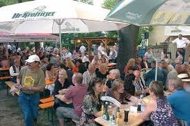 Bei wohnungsboerse.net finden sie ein großes angebot an attraktiven wohnungen in halle (saale) jeder preisklasse! Gosenschenke Biergarten In 04155 Leipzig Alle Biergarten In Sachsen Biergartenfreunde