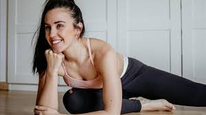 Ingresa a nuestro sitio web y descubre los mejores consejos para una vida saludable. Los Cinco Ejercicios Clave De Patry Jordan Para Entrenar En Casa