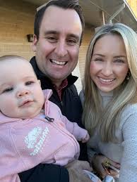 Vote for ladies in the outdoors