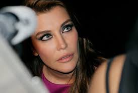 Deniz akkaya, 3 ağustos 1977 yılında i̇stanbul'da çerkez kökenli bir ailenin kızı olarak dünyaya geldi. Woman Of The Day Deniz Akkaya Nationality Turkish Age 36 Beautiful Women Pictures Woman Crush Women