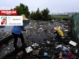 Kedudukannya di garisan khatulistiwa memberikannya hujan sepanjang tahun berjumlah lebih kewangan; Kualiti Sungai Semakin Merosot