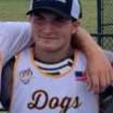 Ryan Kees's Instagram, Twitter & Facebook