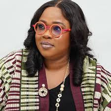 In this episode, we have Adenike Ogunlesi, the Founder of “Ruff 'n' Tumble.  She is a leading designer, manufacturer and retailer for children's  clothing. She founded Ruff 'n' Tumble in 1996 and