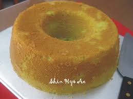 Resep bolu kukus pandan mekar yang cantik, begini cara mudahnya! Bolu Pandan Shinhyoae