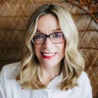 Carrie Bohn's Instagram, Twitter & Facebook