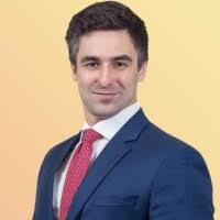 1300+ perfiles de «Gabra»