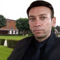 300+ "Cruz Salgado" profiles