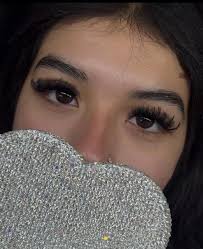 Mascara preferences and recommendations for volume and length