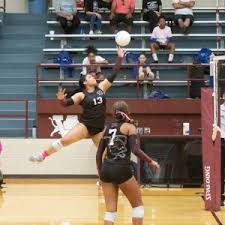 Vernon, Harrold open track season at Hawk Relays