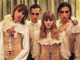 Måneskin official website, winners of the eurovision song contest 2021. Mi Piace 109 6 Mila Commenti 1 316 Maneskin Maneskinofficial Su Instagram Quello Che Tutti Stavate Aspettando In 2021 Pretty People Celebs Celebrity Crush