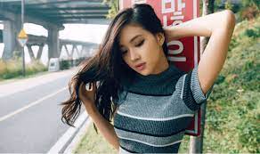 Blackpink Rose Black Hair Trainee Blackpink Black Pink Blackpink Rose