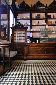 Pasticceria La Bomboniera Trieste Italia Luoghi