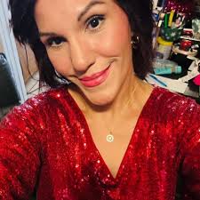 Today's my birthday hope I get some love here 💕💕💕