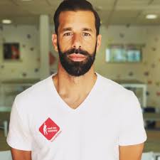 The dutchman struck 100 goals in his first three seasons in manchester. Ruud Van Nistelrooy Auf Twitter Thanks To All The People Who Support My Foundation Have A Nice Weekend