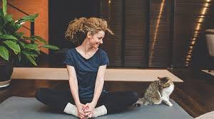 It's an important yoga pose for beginners, even if you need to make a few little adjustments. 8 Yoga Poses For Beginners And Their Benefits Everyday Health