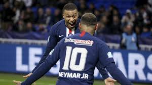 We are on league of legends and fifa ! Paris Saint Germain Psg Bestreitet Testspiel Vor Fans Gegen Le Havre Eurosport