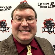 Thomas Mudd's Instagram, Twitter & Facebook