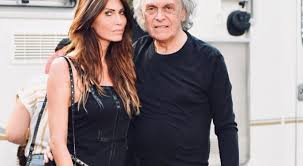 Riccardo fogli — malinconia 04:08. Riccardo Fogli Parla Il Presunto Amante Della Moglie Vi Racconto La Verita Sul Mio Rapporto Con Karen Il Mattino It