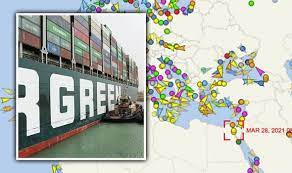Some 50 ships are meant to pass through the canal per day, making up 19,000 ships per year. Ypr6zgo2ggnpwm