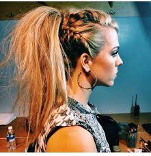 They seem to make us less feminine, but they do make our facial features distinct. 25 Hairstyles For Spring 2020 Preview The Hair Trends Now Popular Haircuts Hair Styles Long Hair Styles Gorgeous Hair