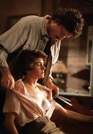 Sean young, patrick bergin, arnetia walker. Love Crimes 1992